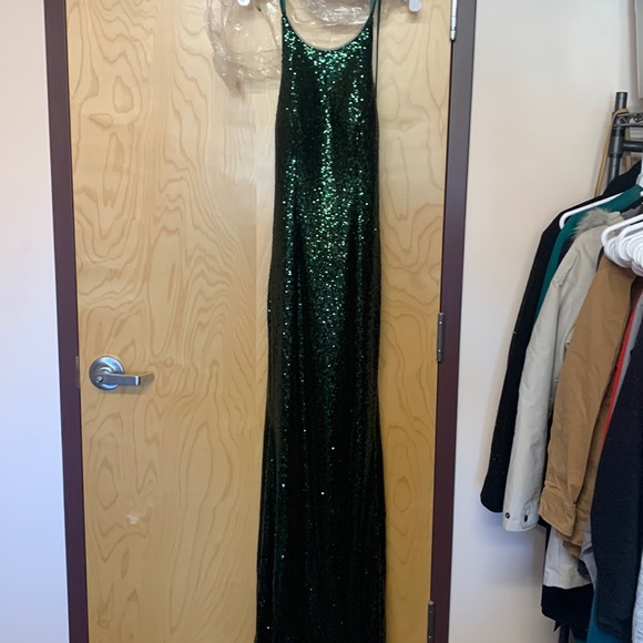 Dave & Johnny Formal Green Sequined Dress - Picture 3 of 6